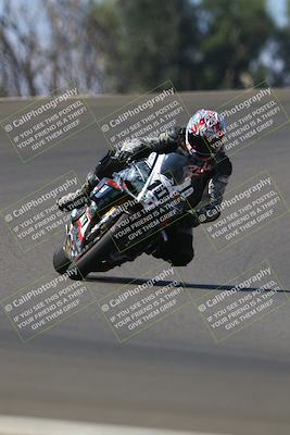 media/Sep-21-2025-TrackDaz (Sun) [[277c75b276]]/A Group/12pm (Turn 2)/